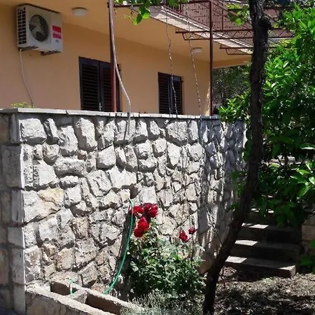Apartment In Hvar With Balcony, Air Conditioning, Wifi, Dishwasher 5028-3 *