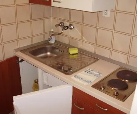 In Hvar With Balcony, Air Conditioning, Wifi, Dishwasher 5028-3 아파트